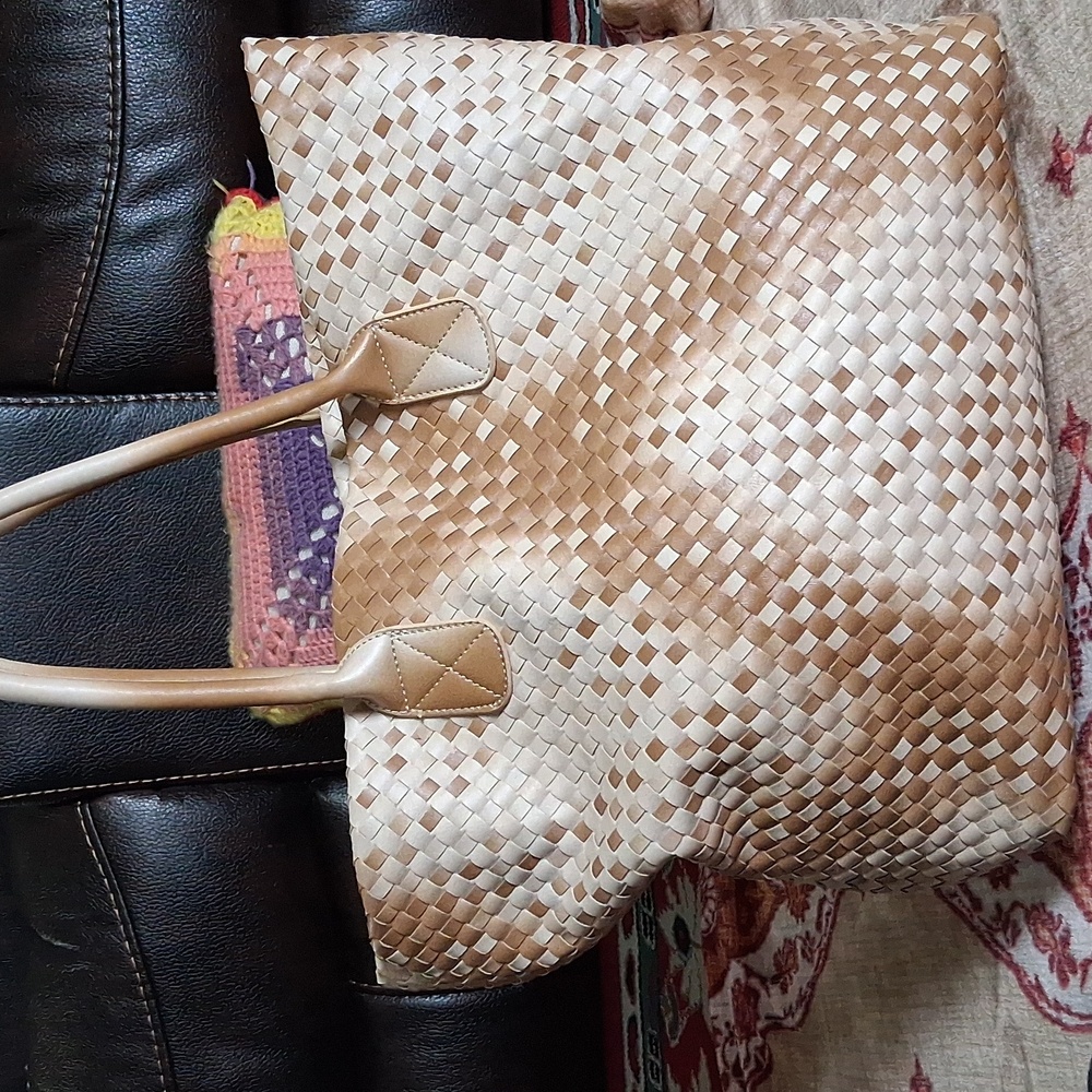 Urban Expressions Woven Beige and Brown Tote